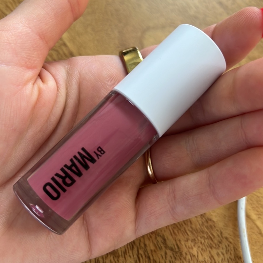 Makeup by Mario hydrating super shine lip gloss Rustic Pink - Picture 6 of 6